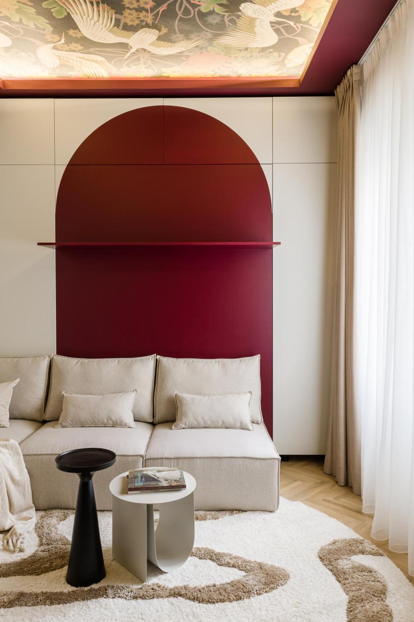 Rouge In Apartment Bucharest