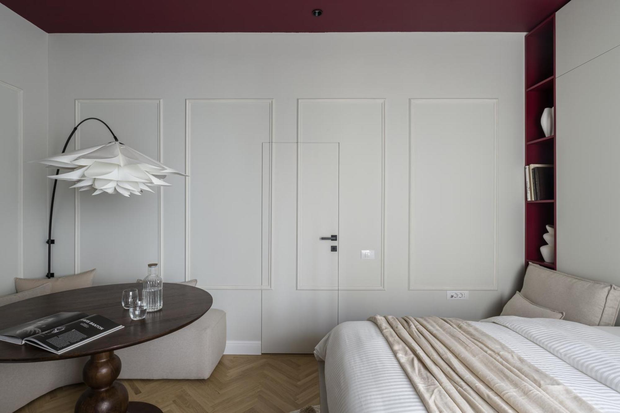 Apartment Rouge In Bucharest